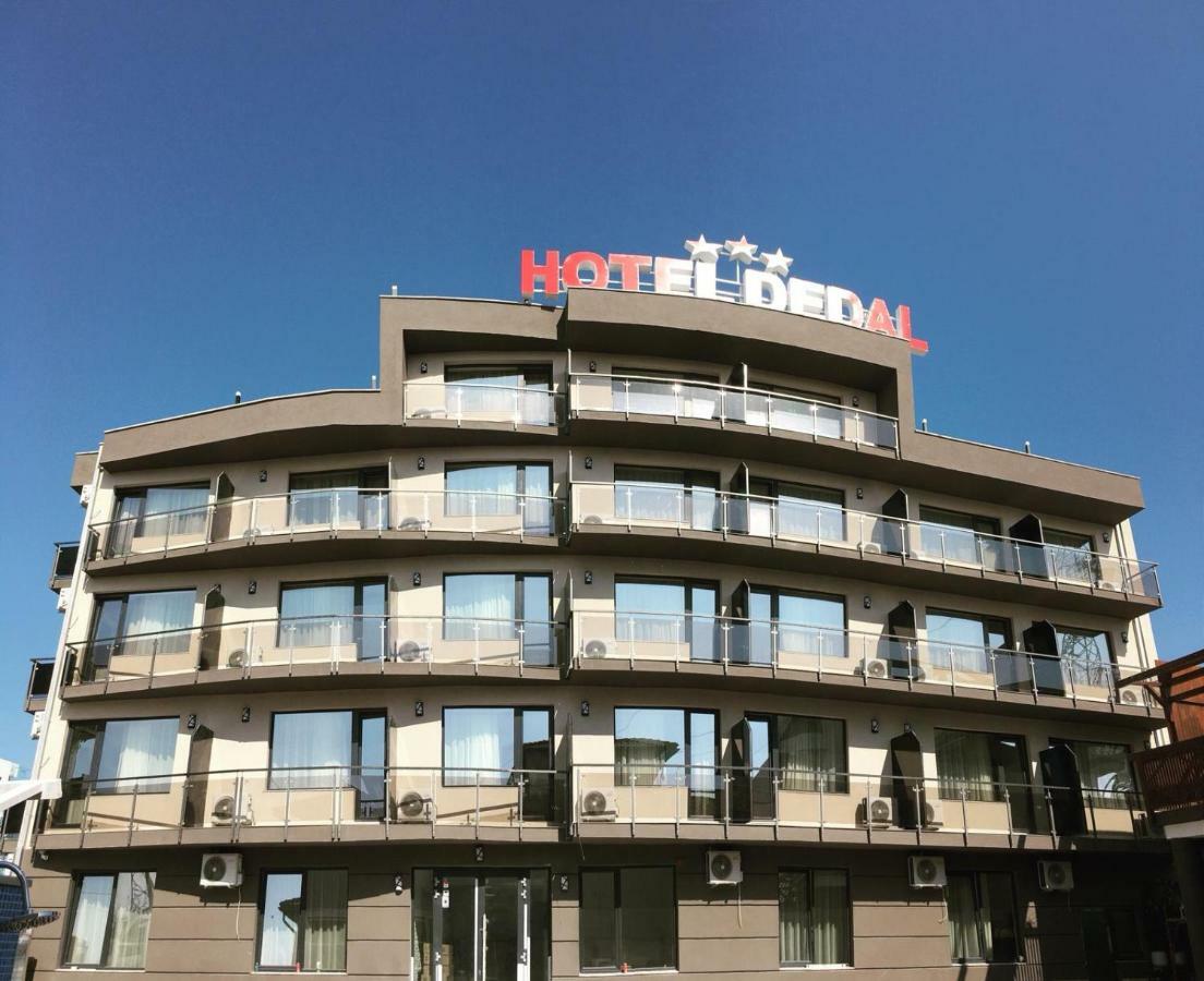 Hotel Dedal ナボダリ エクステリア 写真