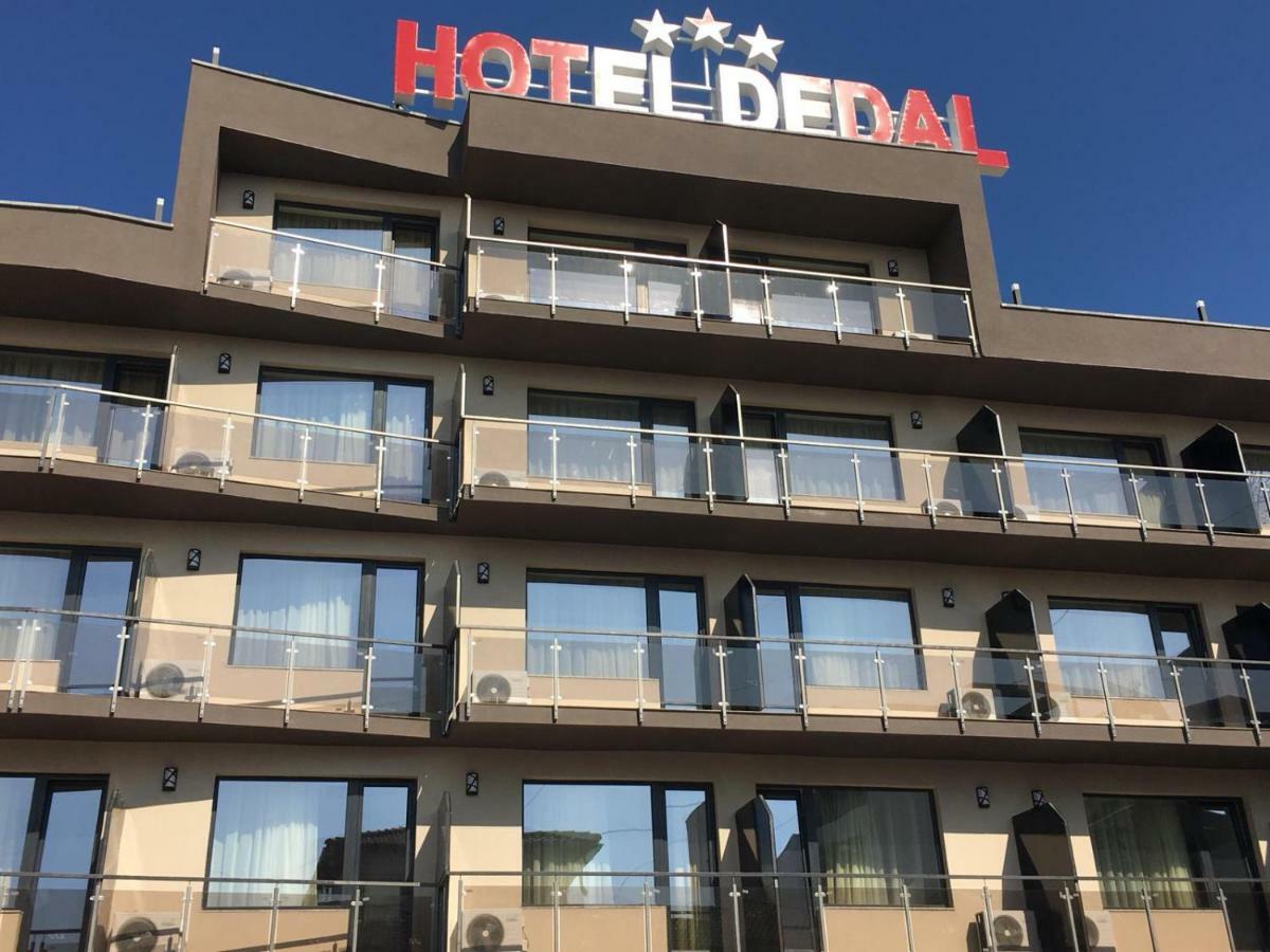 Hotel Dedal ナボダリ エクステリア 写真