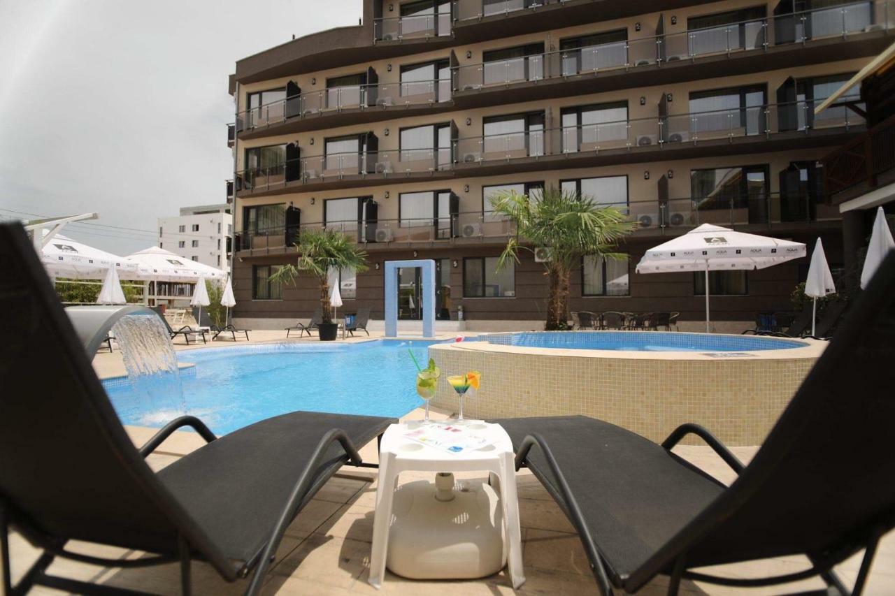 Hotel Dedal ナボダリ エクステリア 写真